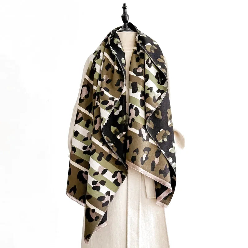 Echarpe Kaki Léopard