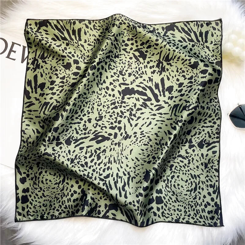 Foulard Triangle Léopard